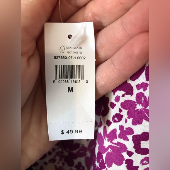 NWT! Gap dress - Picture 5 of 7